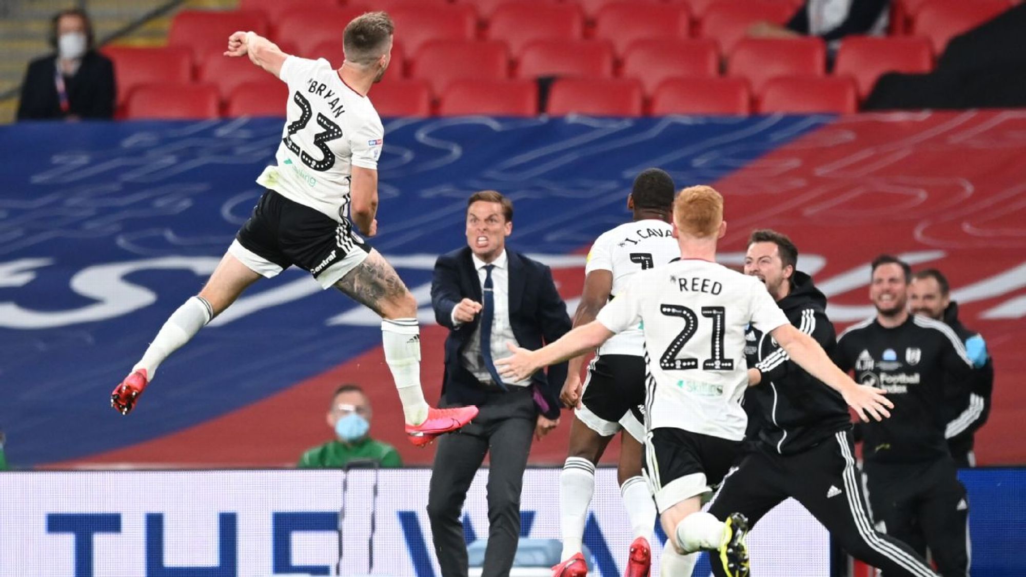 下姆巴佩与 下姆巴佩与